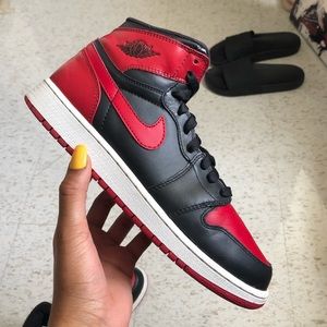 Air Jordan 1 “Bred”